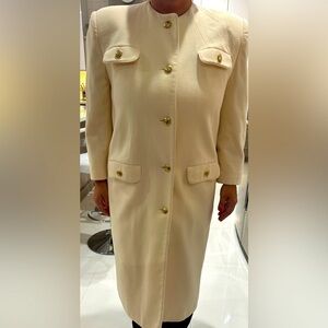 Marino wool cream dress coat with gold buttons - size L